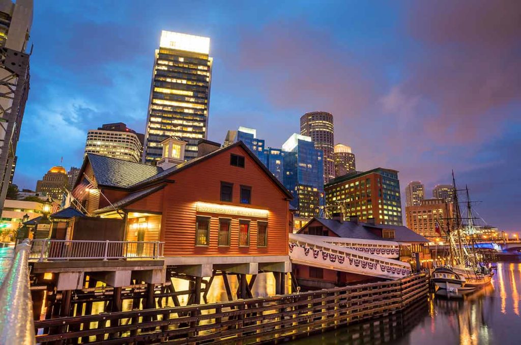 things to do at night in boston