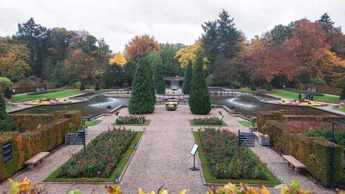 21 Best Landmarks in Netherlands To Discover in 2026