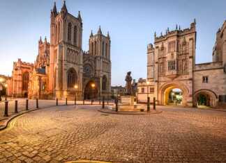 20 things to do in Bristol UK that make it seriously cool Cathedral and cobblestone square at night