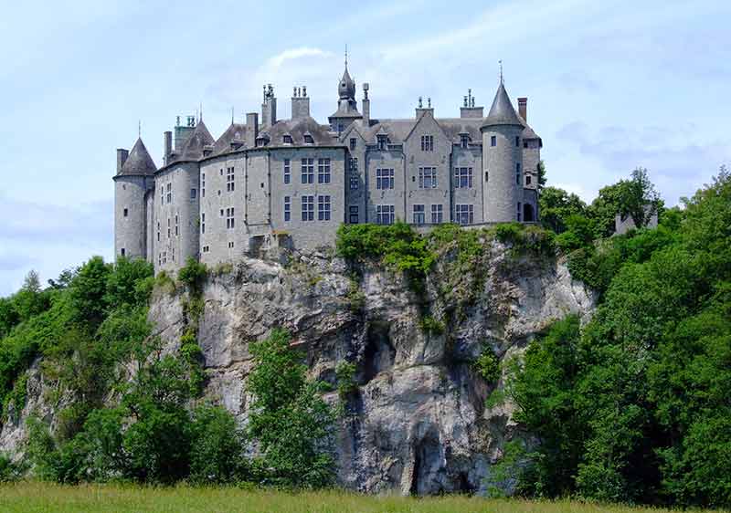 Belgium Castles (walzin castle)
