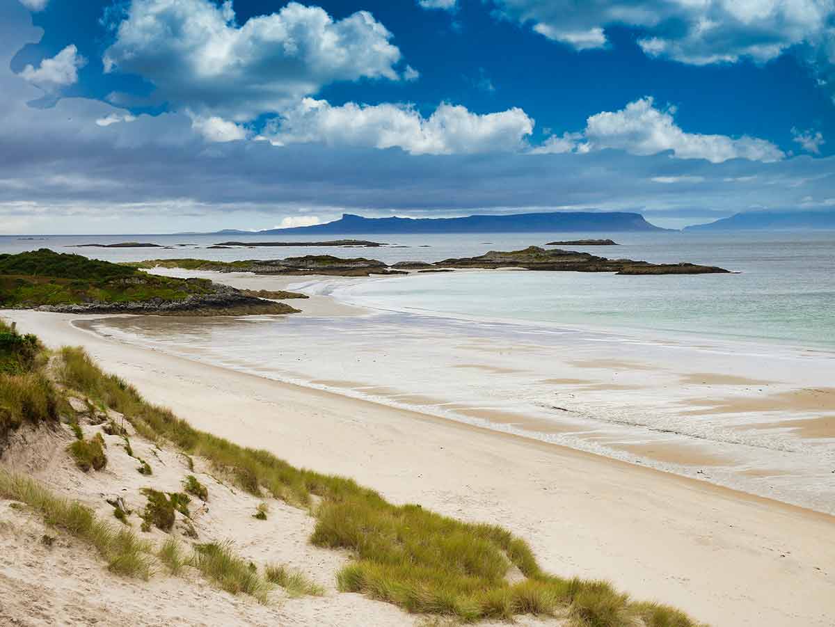 Best beaches in scotland west coast (camusdarach beach)