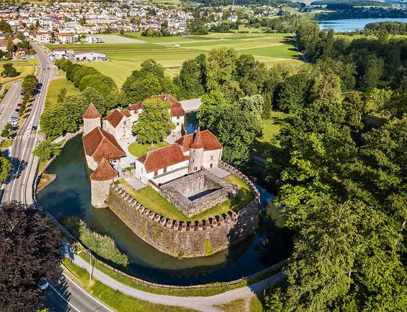 Castles Switzerland (Hallwyl) from the air