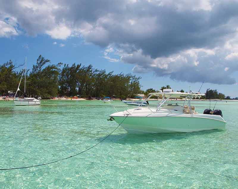 Cayman Island beaches Rum Point speed boat