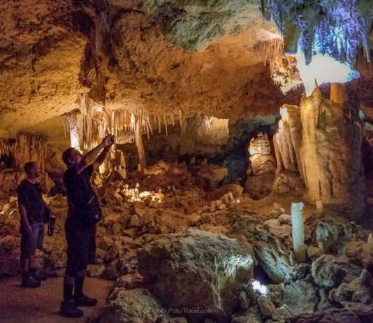 Kelly Hill Caves illuminated cavern