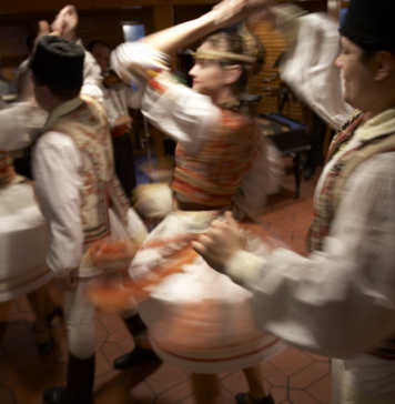 Romanian dancers in Bucharest