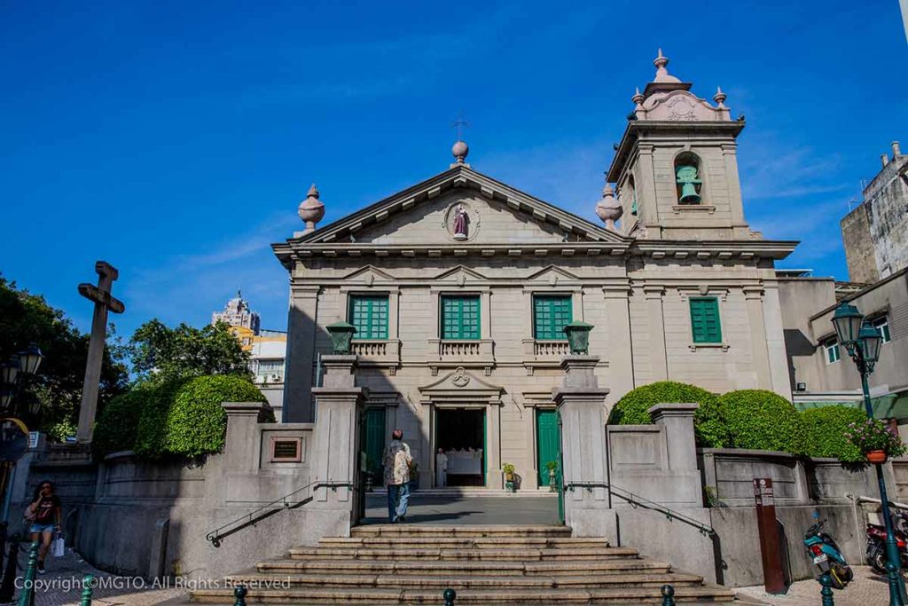 Macau things to do St Anthonys church