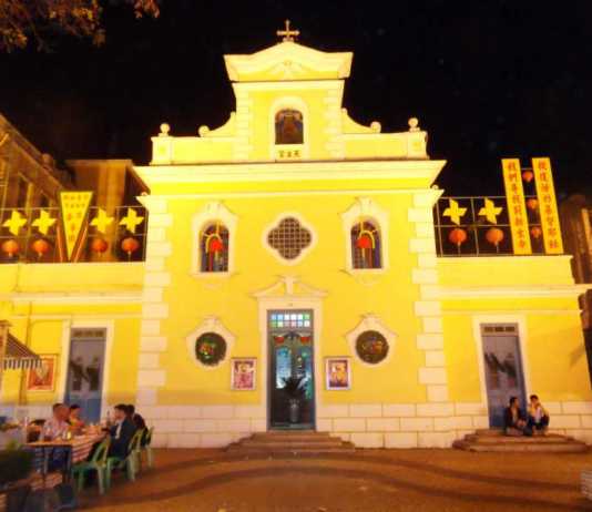 Macau St Xavie church at night