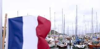 new caledonia flag
