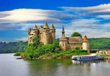 20 Stunning Castles In France You Need To See At Least Once Medieval Castles in France (Chateau de Val)