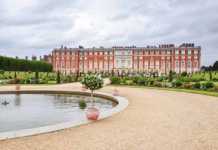 15 Amazing Castles Near London You Can Actually Visit Palaces in London (Hampton Court Palace)