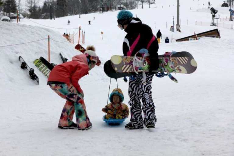 Skiing in japan