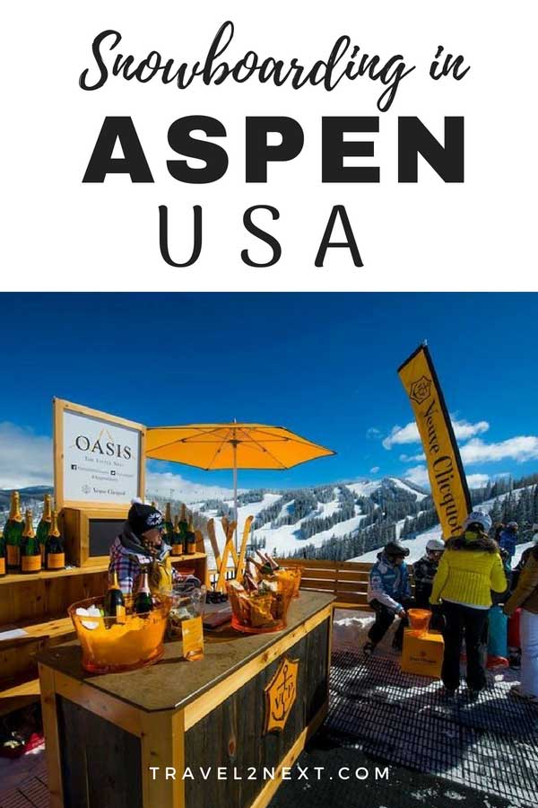 Snowboarding in Aspen, USA