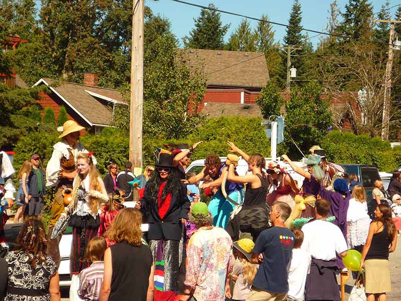 Roberts Creek hippy vibe in Sunshine Coast Canada