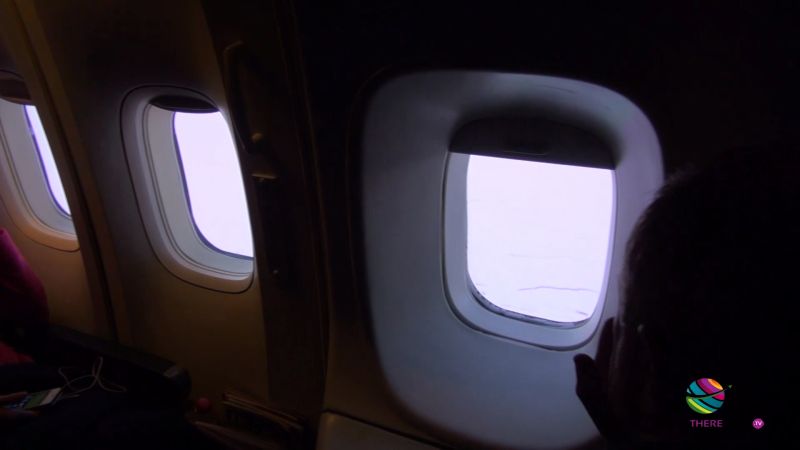 airline seats window qantas south pole 02