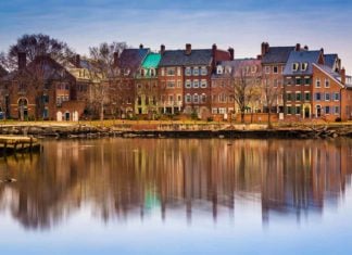 20 Things To Do In Alexandria, Virginia That Feel Like a Step Back in Time alexandria waterfront