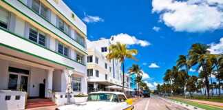 Miami To Atlanta: The Southern Road Trip With Some Seriously Cool Stops colourful Art Deco street architecture view
