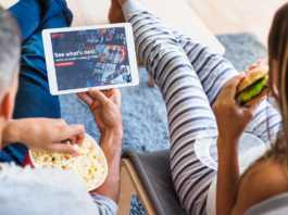 couple eating and watching australian movies