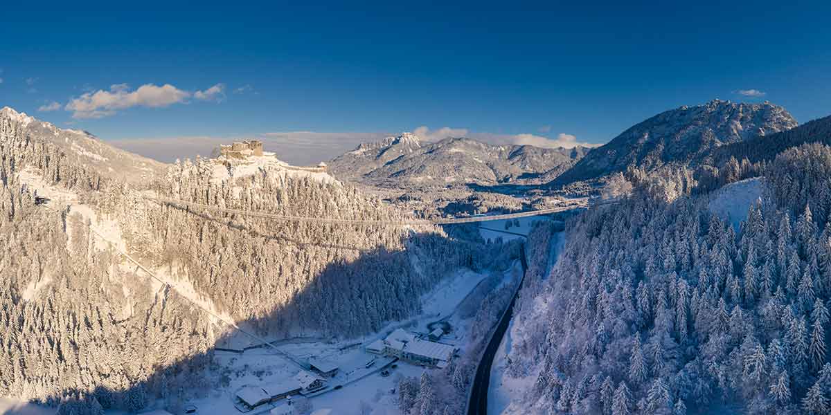 Ehrenberg Castle and valley in the snow