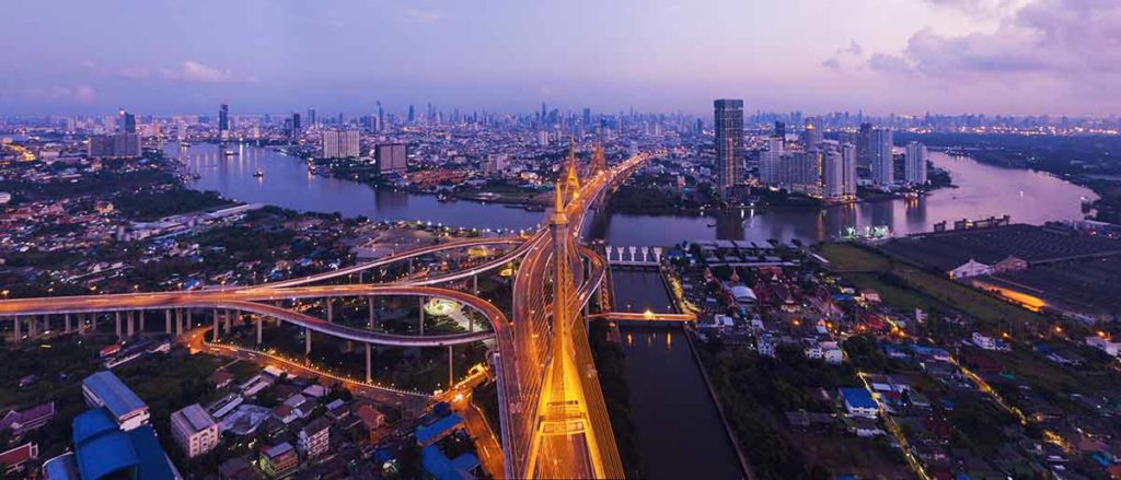 bhumibol bridge over the Chao Phraya River is a landmark in Bangkok