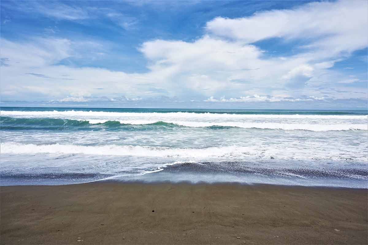 best beaches costa rica playa dominical waves