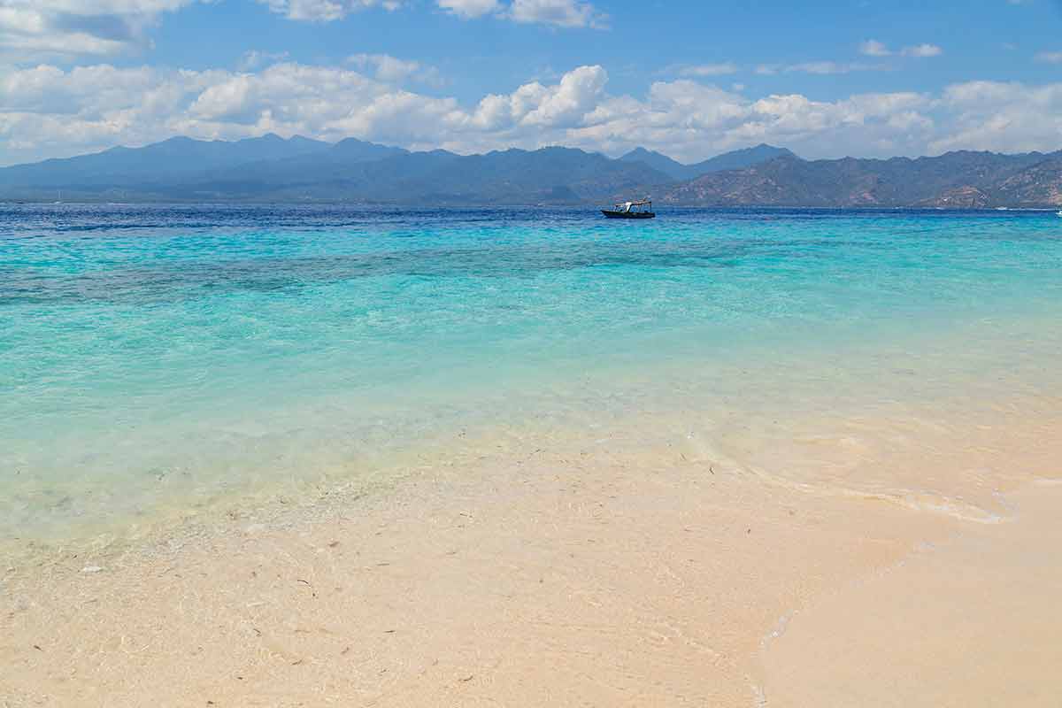 best beaches in southeast asia Gili Meno island