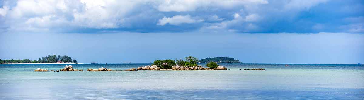 best beaches indonesia bintan island blue sky and blue water