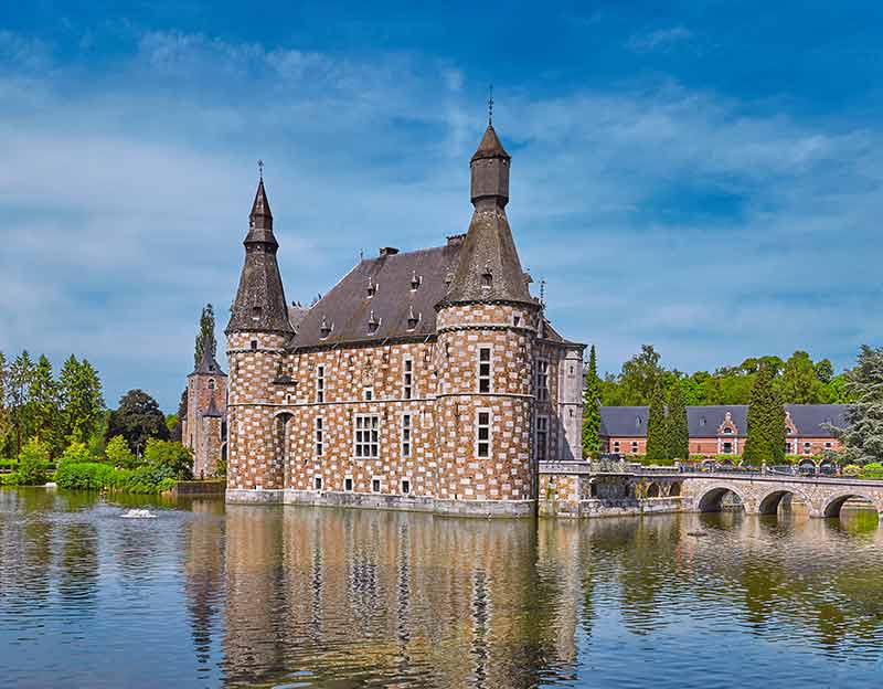 best castles in belgium (jehay castle)