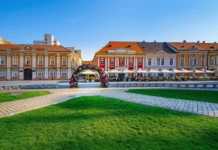 20 Beautiful Cities In Romania That Look Straight Out Of A Fairytale best cities in romania