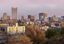 20 Wisconsin Cities And Towns Worth Discovering Beyond Milwaukee Milwaukee Panorama