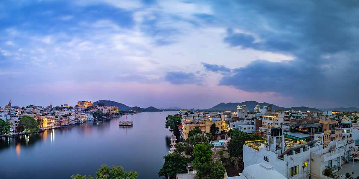 Udaipur City At Lake Pichola In The Evening, Rajasthan, India