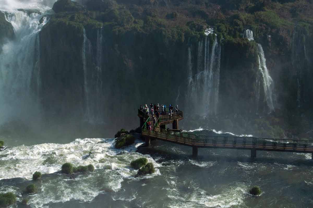 best time to visit iguazu falls argentina
