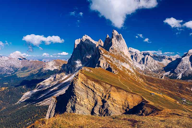 best time to visit italy autumn alps