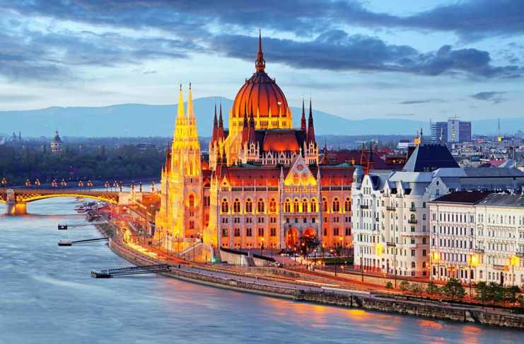 25 Incredible Things To Do In Budapest That Are Worth Every Minute budapest