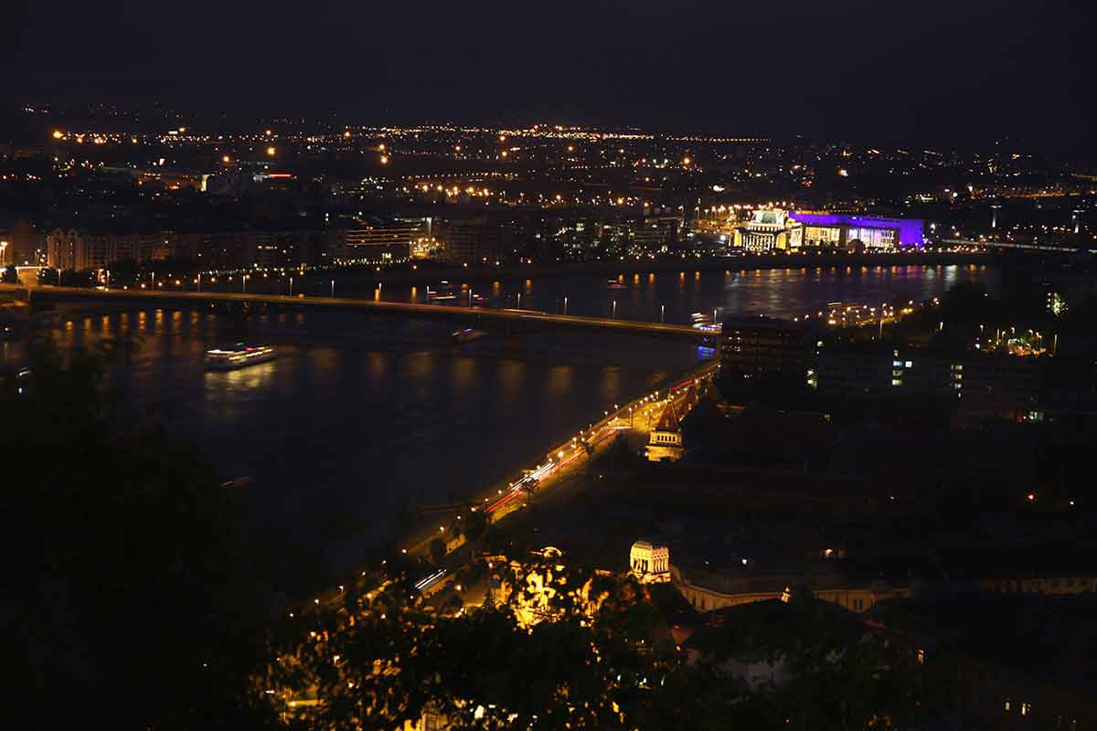 budapest fortress citadel petofi bridge at night