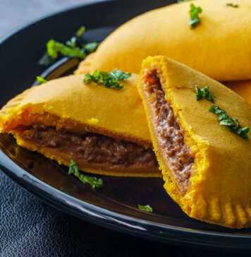 caribbean food jamaican patty