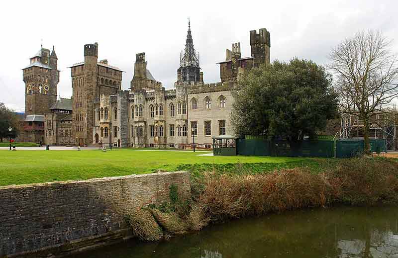 Cardiff castle castles in south wales
