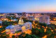 20 Mississippi Cities And Towns Where Southern Culture Comes Alive aerial view of jackson at night