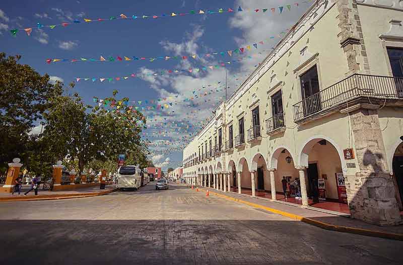 city day trips from tulum Valladolid city centre