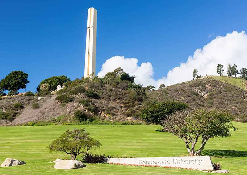 cool things to do in malibu Pepperdine University sign and grounds