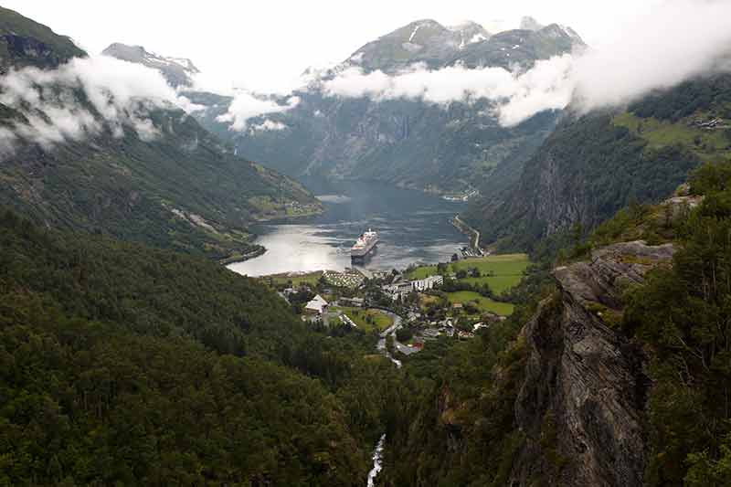 cruise of norwegian fjords