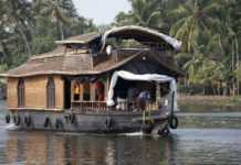 Kerala’s Backwaters Are Even More Beautiful Than You Imagine cruising kerala