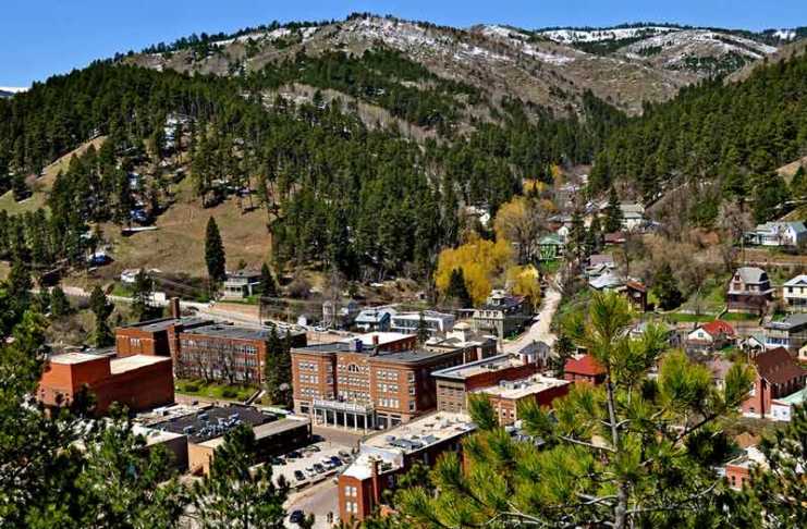 20 Things To Do In Deadwood SD That Feel Like The Wild West deadwood south dakota