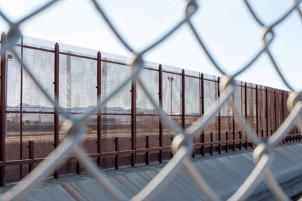 el paso border fence