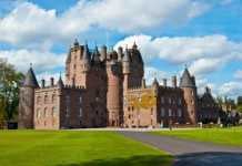 20 Epic Castles In Scotland That Will Make You Want To Book A Flight famous castles in scotland Glamis castle