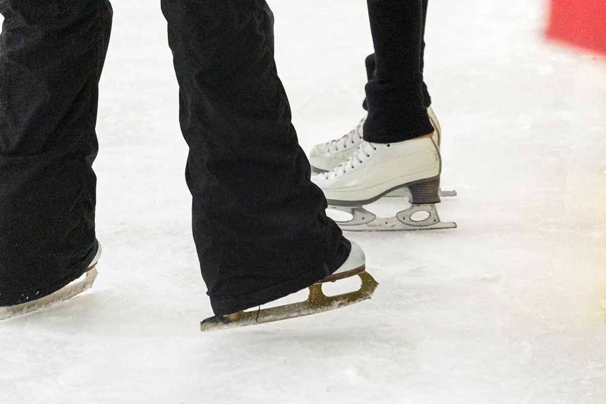fun things to do in altoona pa two pairs of legs on skates