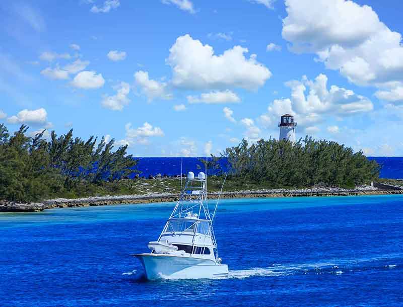 Half Day 27ft Dream Life Private Fishing Charter in Nassau