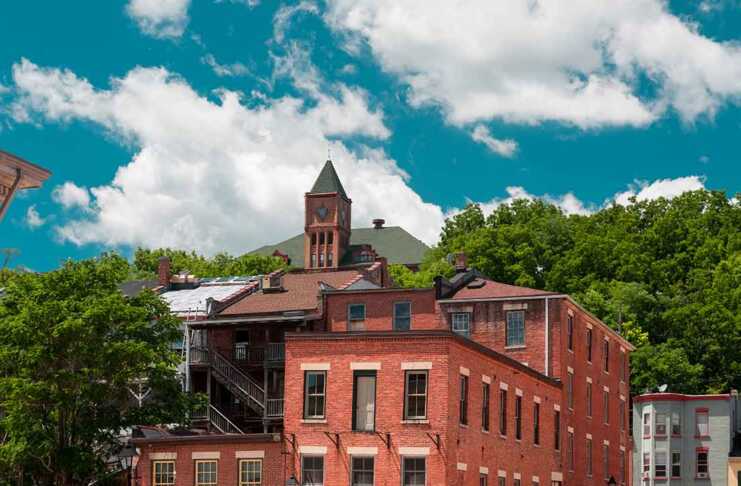 20 things to do in Galena IL that feel like a trip to Europe galena historic buildings