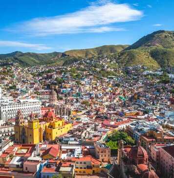 guanajuato mexico aerial view with mountains in the background