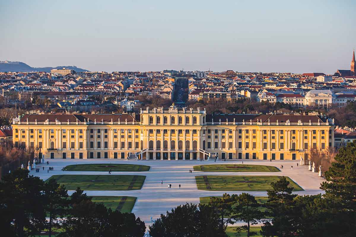historic landmarks of austria Schonbrunn Palace