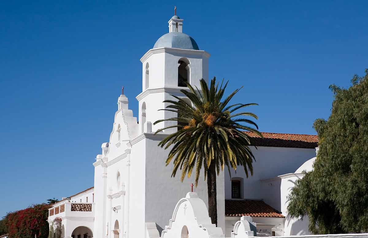 historical landmarks in san diego Mission San Luis Rey